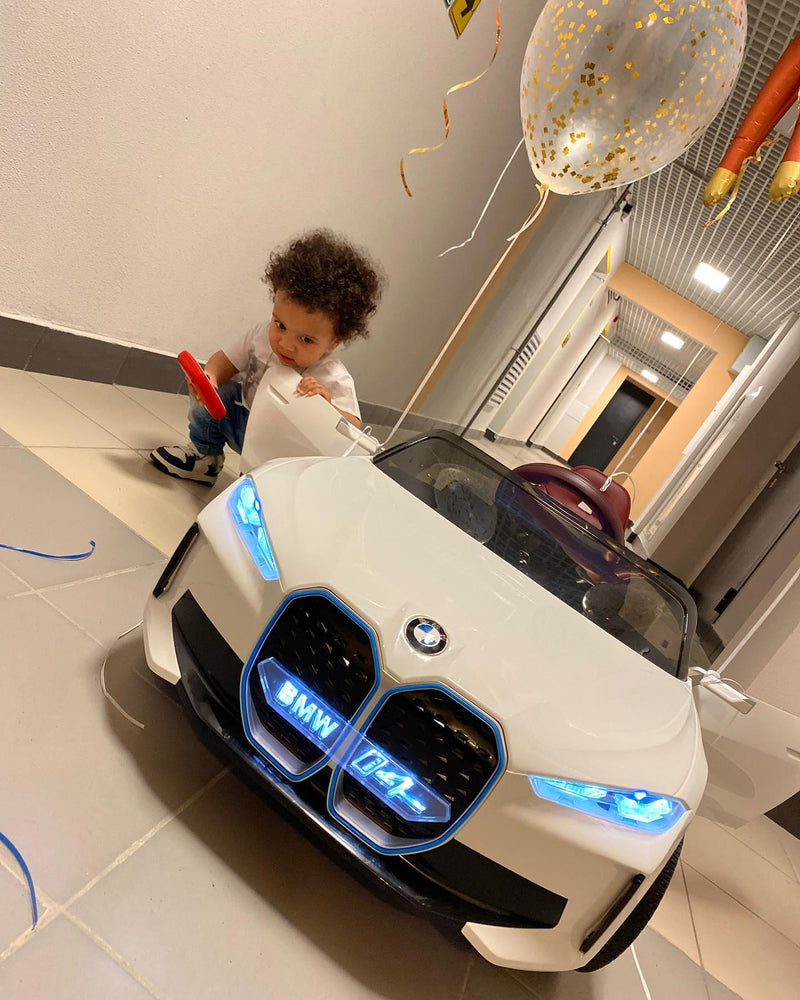 Carro Elétrico Infantil BMW i4 Gan Coupé - Carro Elétrico Infantil 